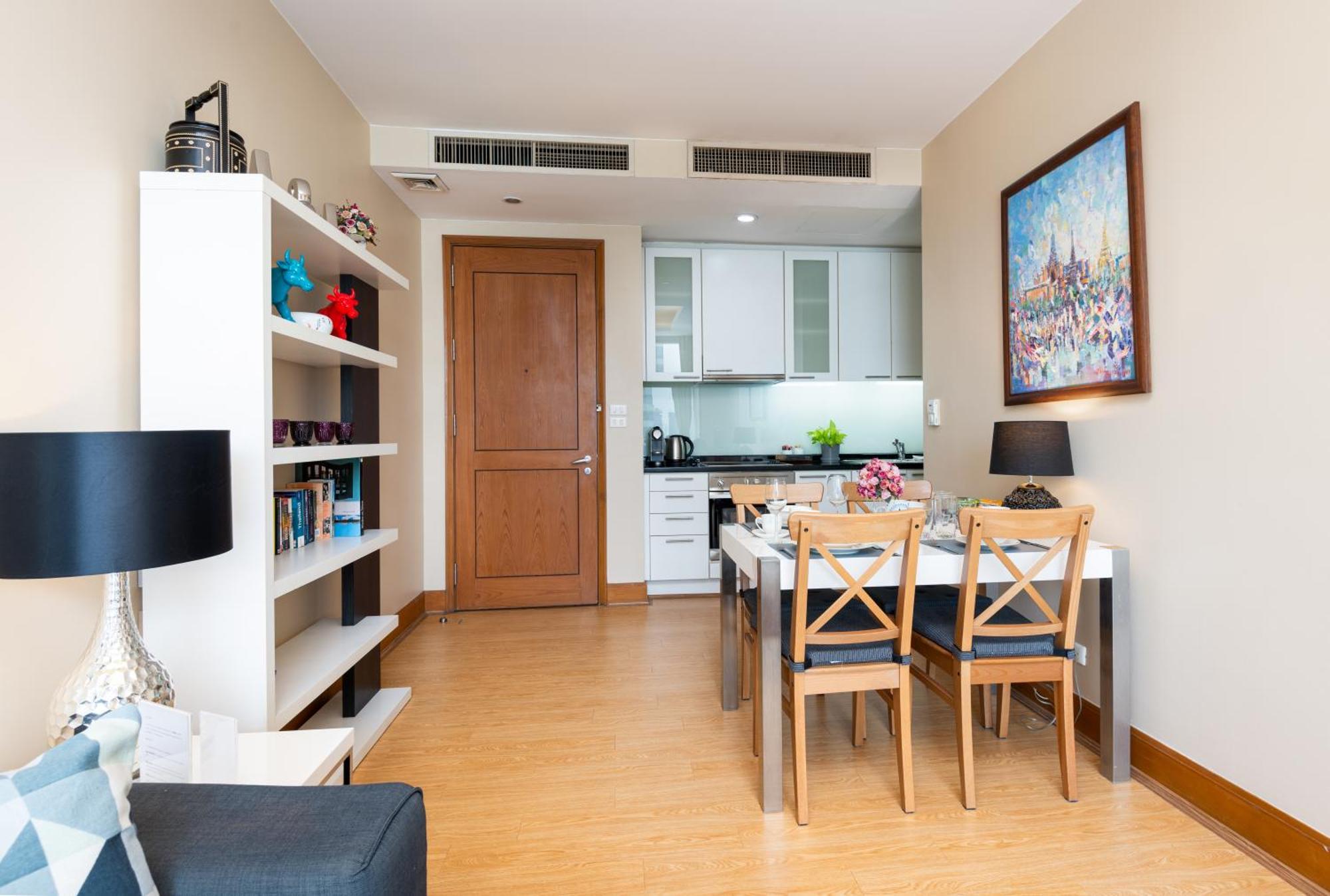 Sky Villas Apartments Bangkok Room photo